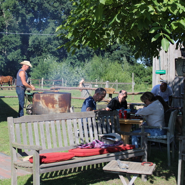 Sparerib-avond met whiskey-arrangement en demonstratie Horsemanship
